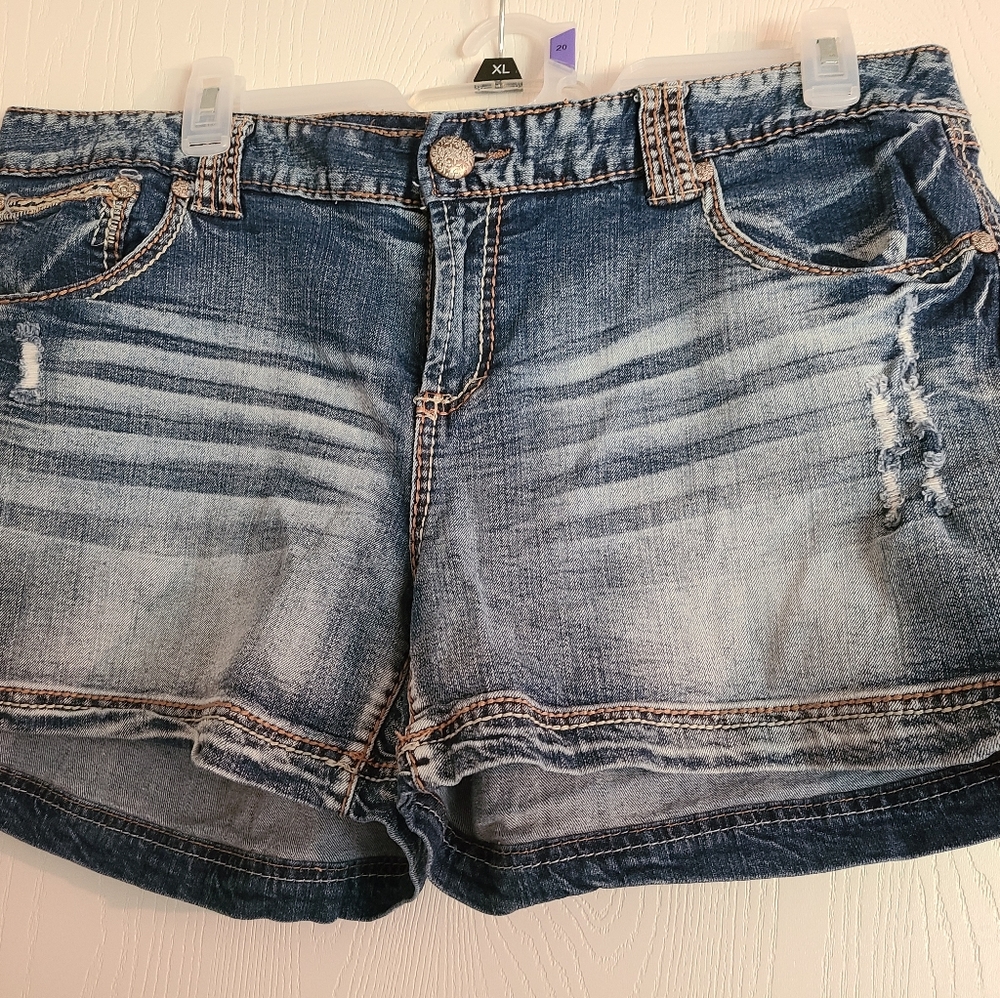 Maurices Jean shorts